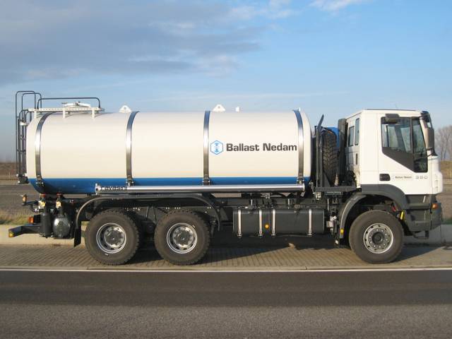 Iveco water tank truck delivered at Antwerp port.