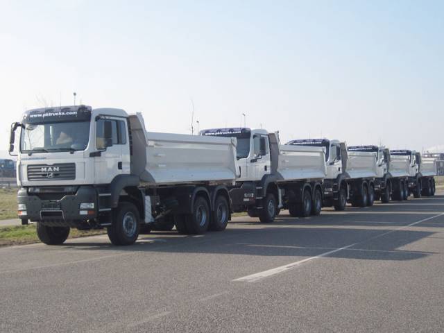 MAN TGS tipper trucks ready fro transport to Russia.